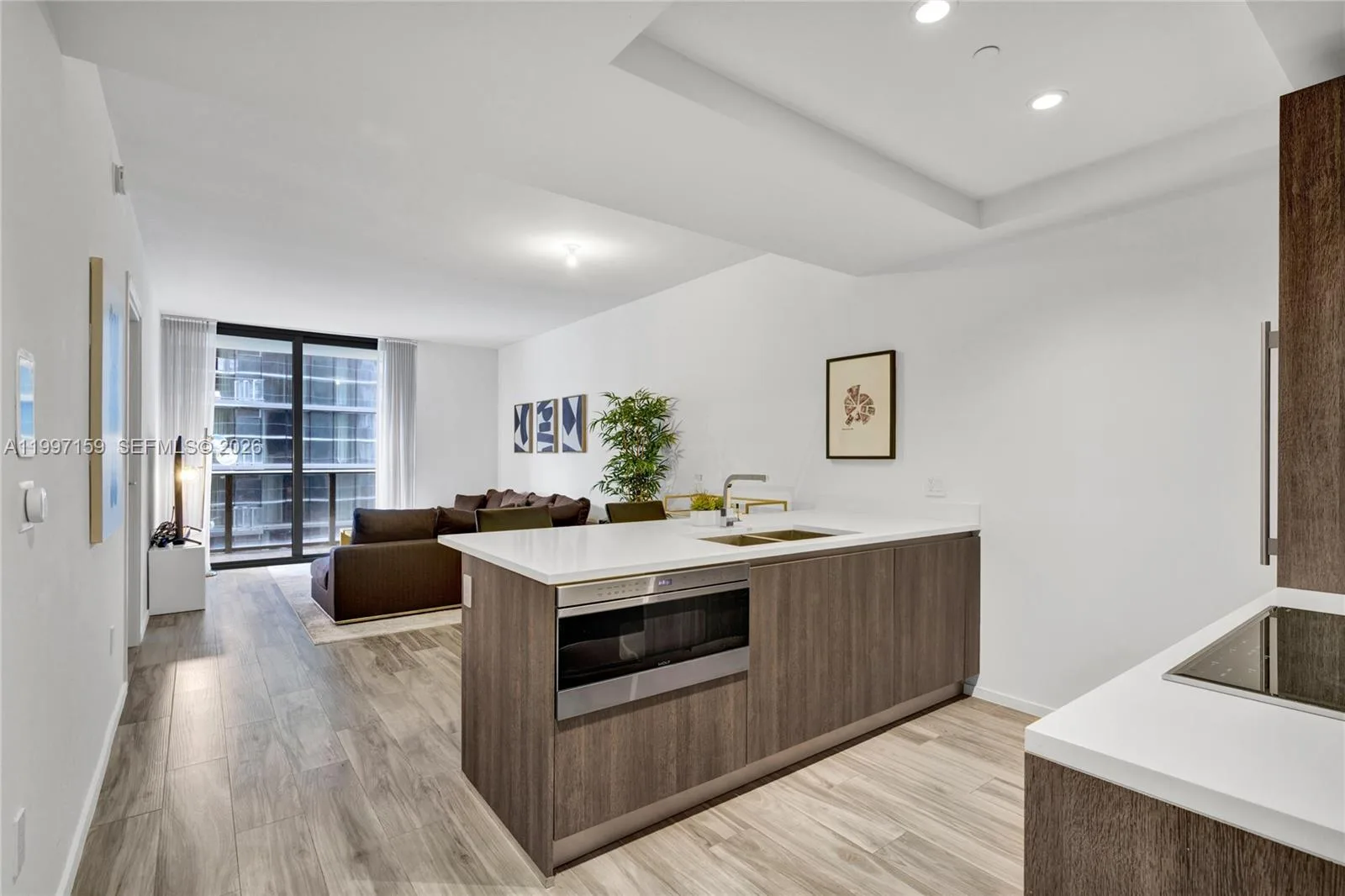 801 S Miami Ave # 1106, Miami, FL 33130