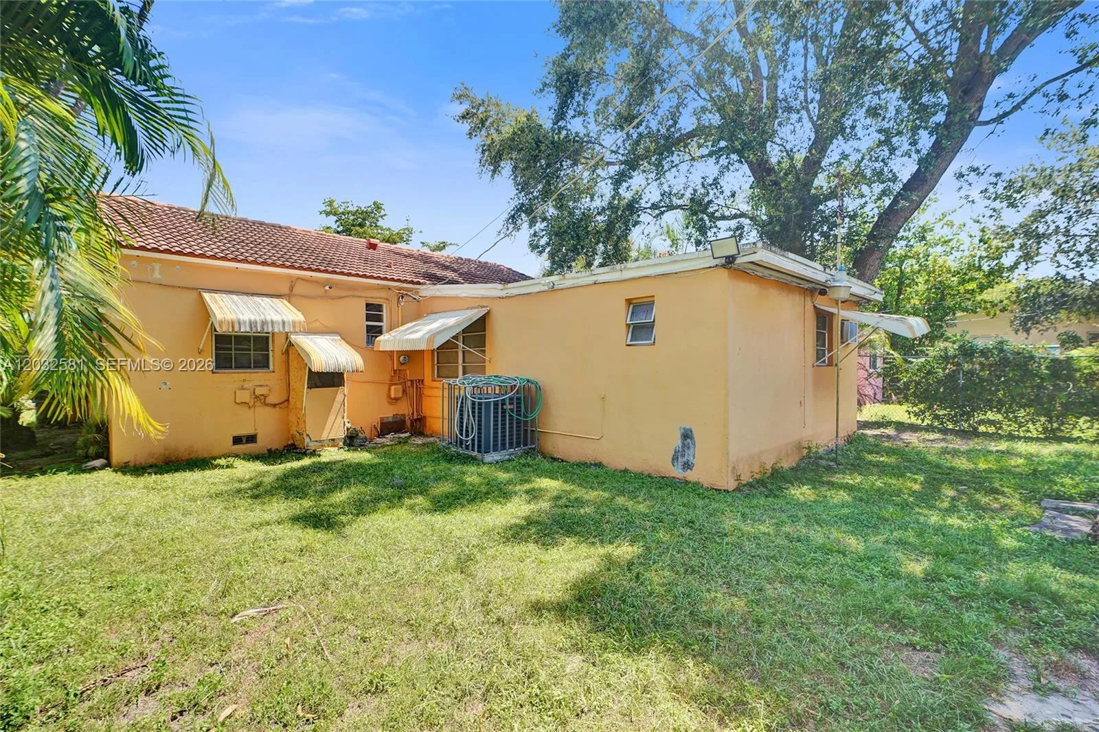 555 NW 46th St, Miami, FL 33127 photo 10