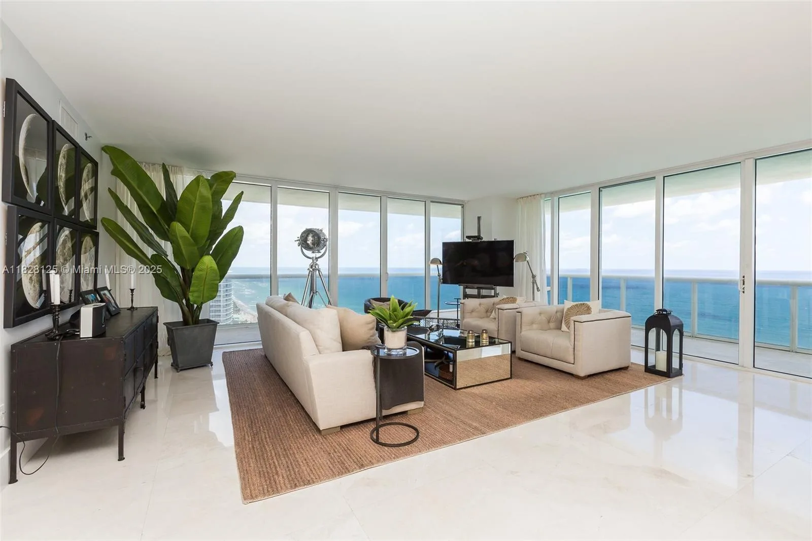 1830 S Ocean Dr # 2801, Hallandale Beach, FL 33009 photo 3