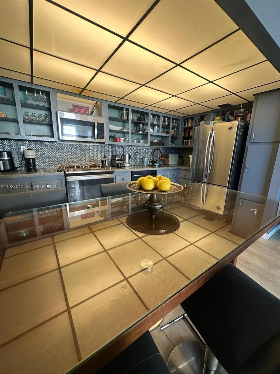 600 NE 36th St # 701, Miami, FL 33137 photo 12