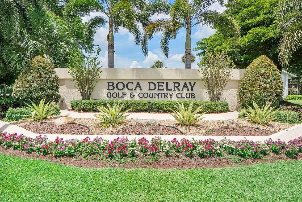 5055 Oak Hill Lane # 213, Delray Beach, FL 33484