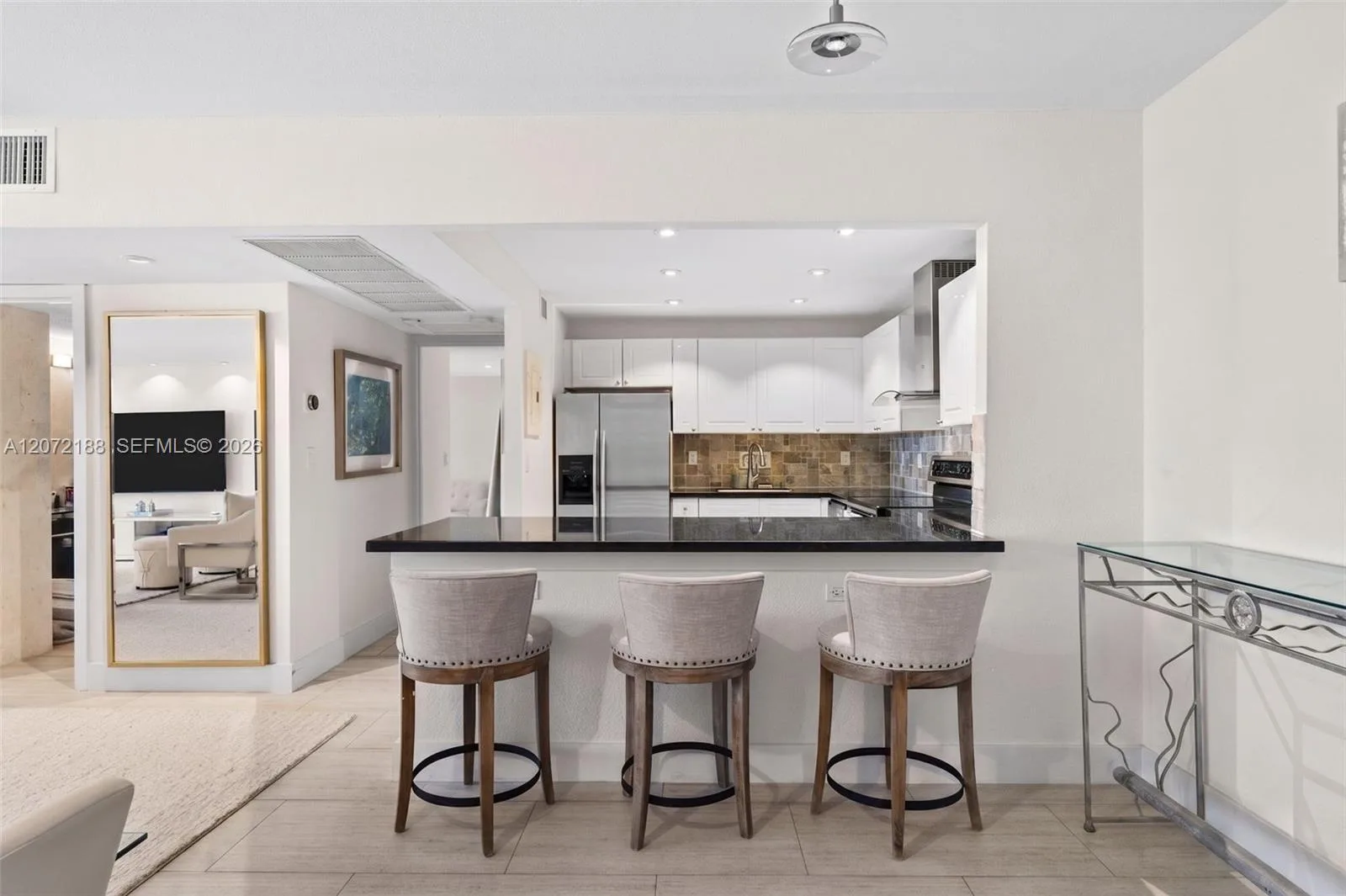 2301 Collins Ave # 1007, Miami Beach, FL 33139 photo 6