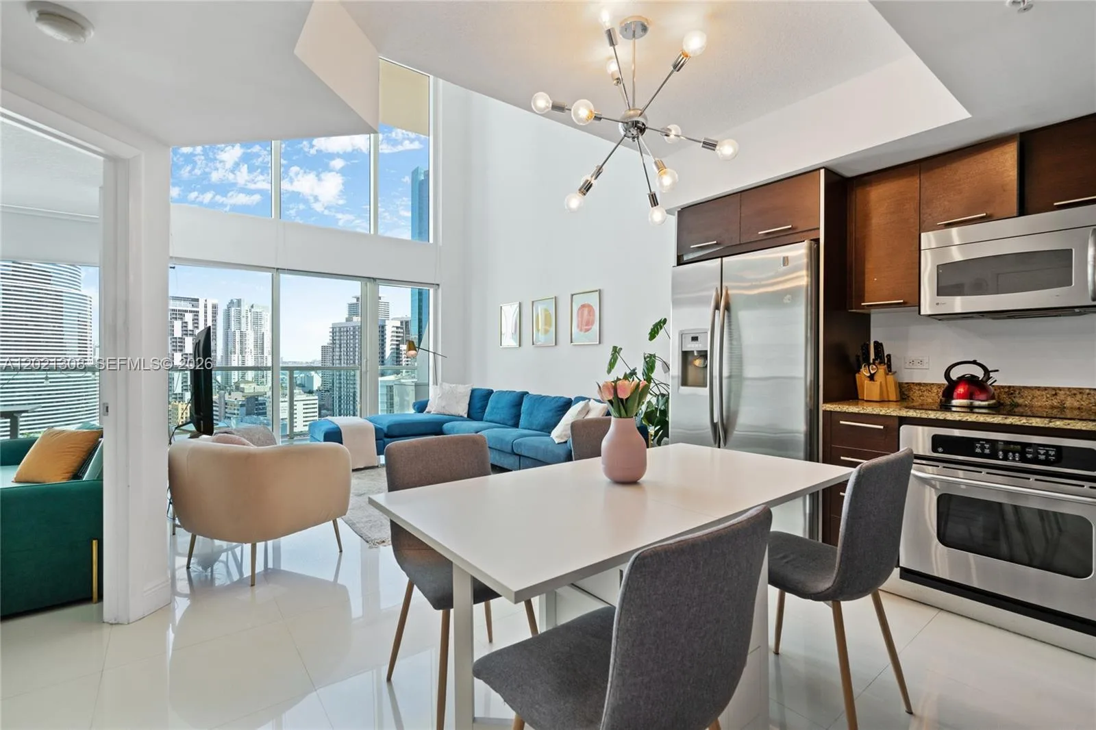 41 SE 5th St # 1609, Miami, FL 33131