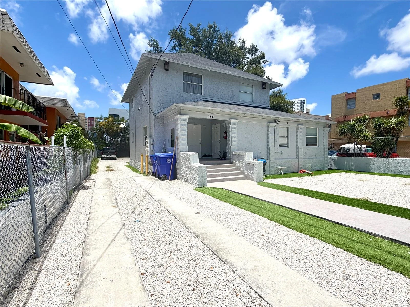529 SW 3rd St, Miami, FL 33130 photo 3