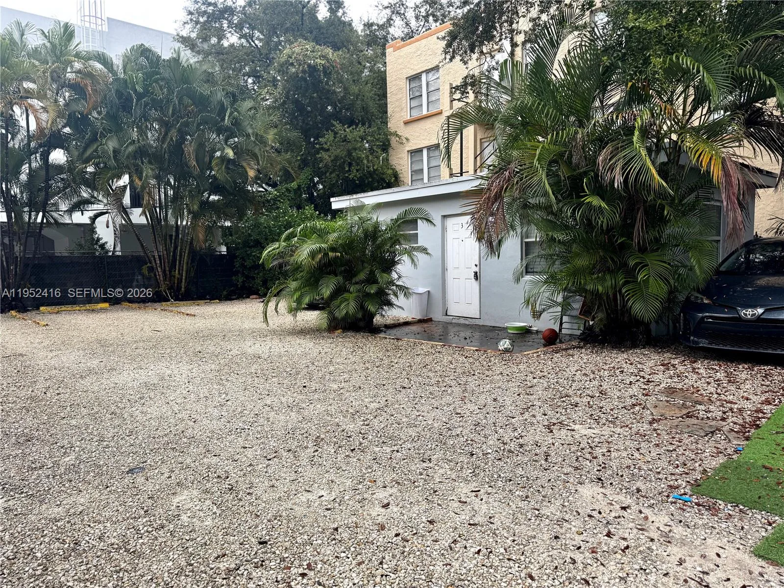 529 SW 3rd St, Miami, FL 33130 photo 6