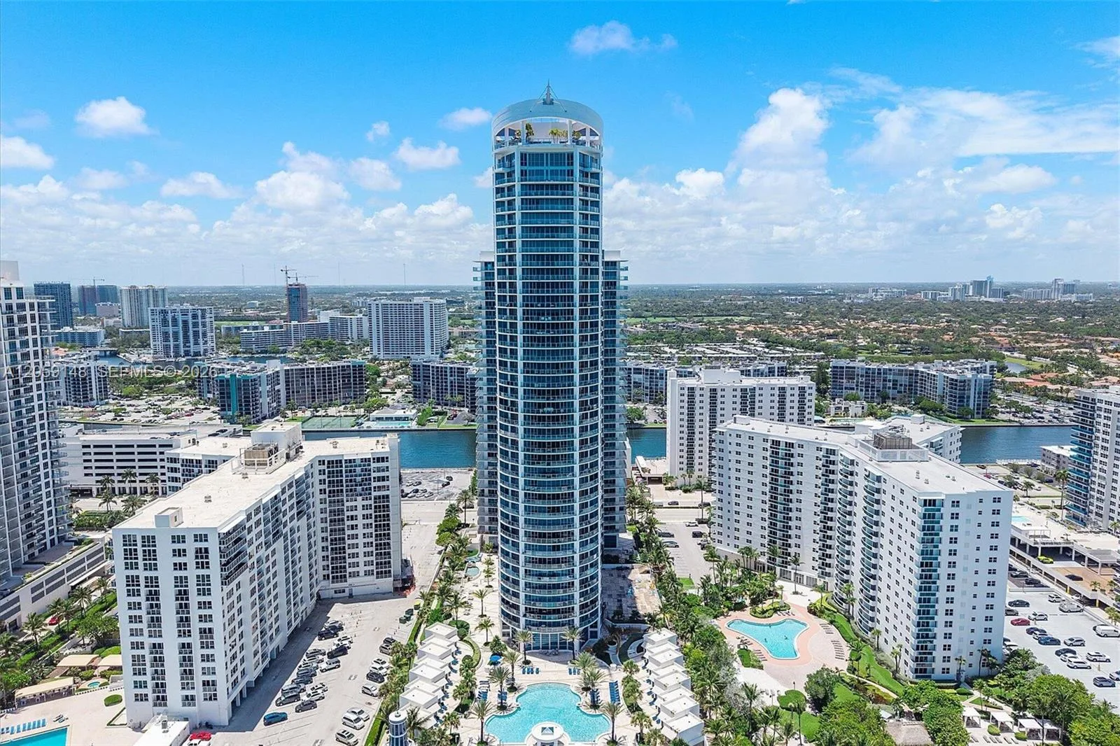 3101 S Ocean Dr # 3607, Hollywood, FL 33019 photo 2