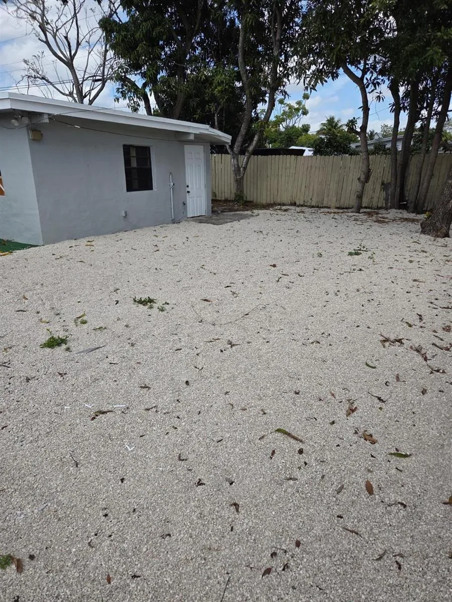 31 Edmund Road # #5, West Park, FL 33023 photo 10