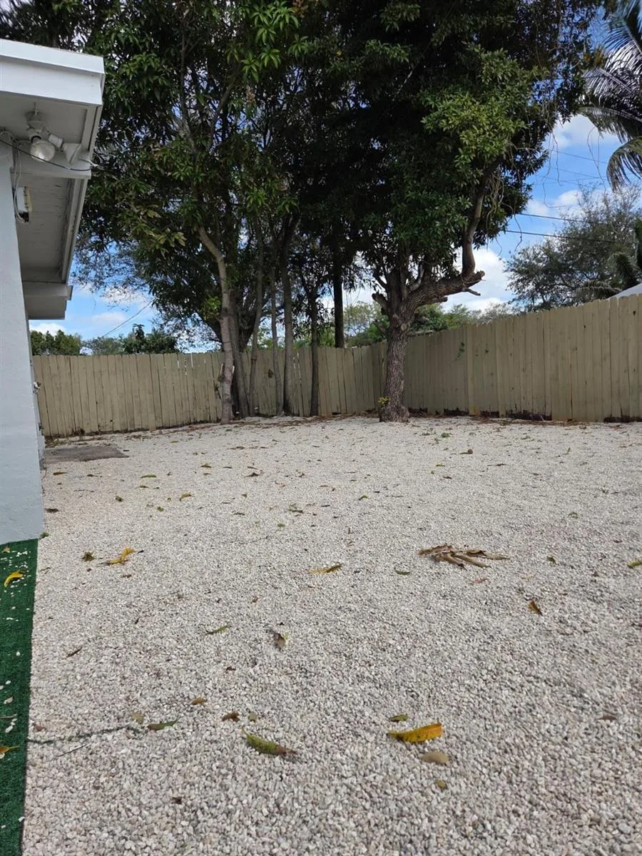 31 Edmund Road # #5, West Park, FL 33023 photo 12