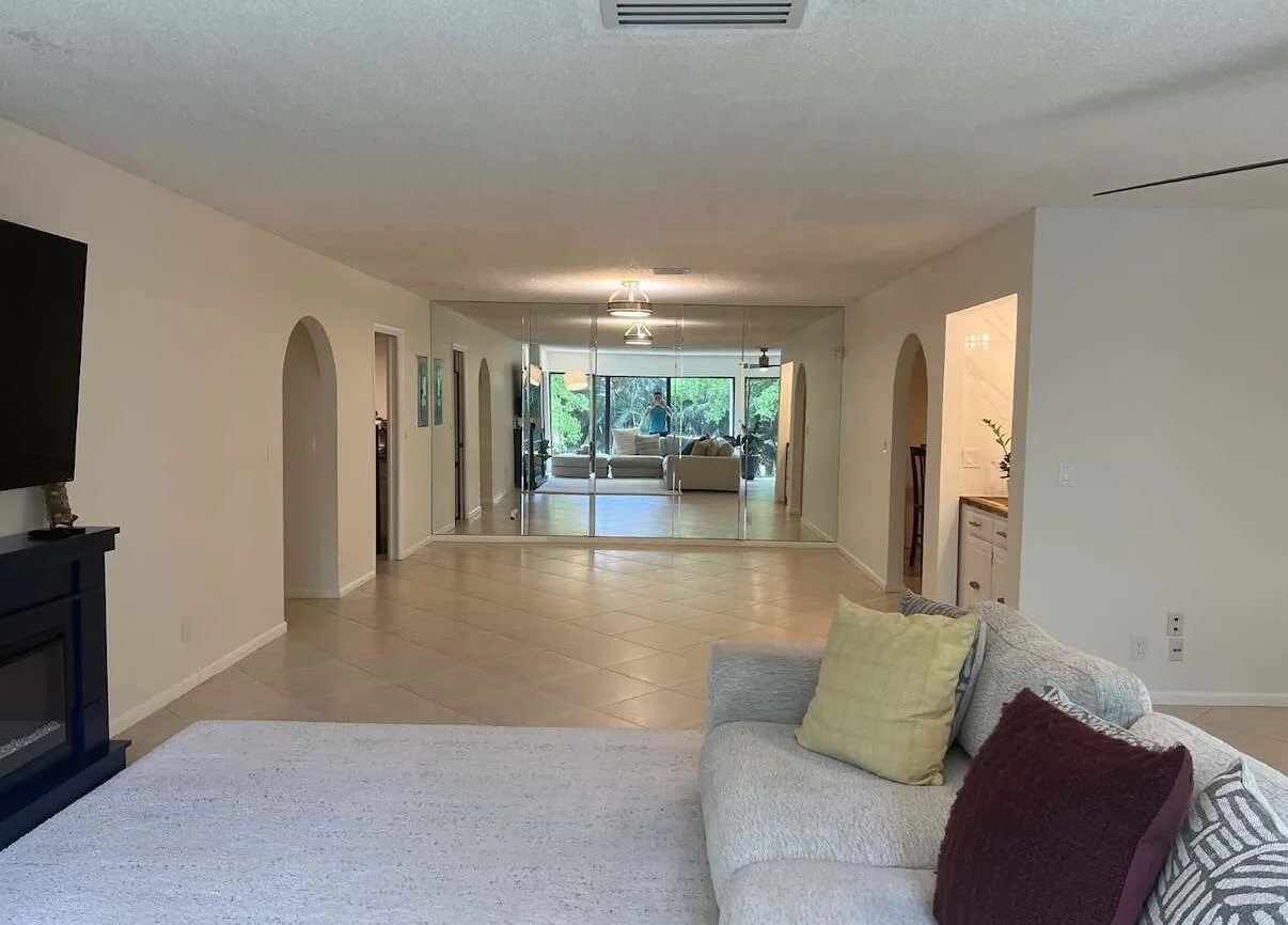 1639 Embassy Drive # 202, West Palm Beach, FL 33401 photo 6