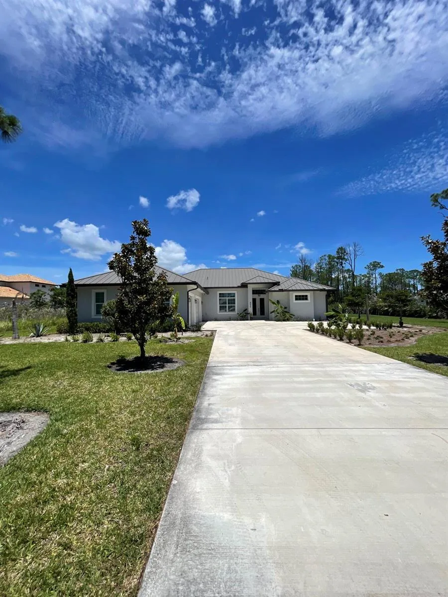8036 Spendthrift Lane, Port St. Lucie, FL 34986
