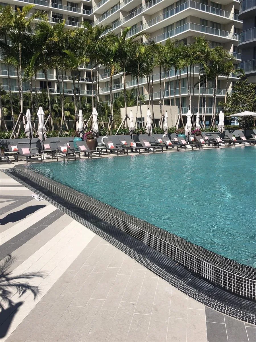 121 NE 34th St # 914, Miami, FL 33137 photo 11