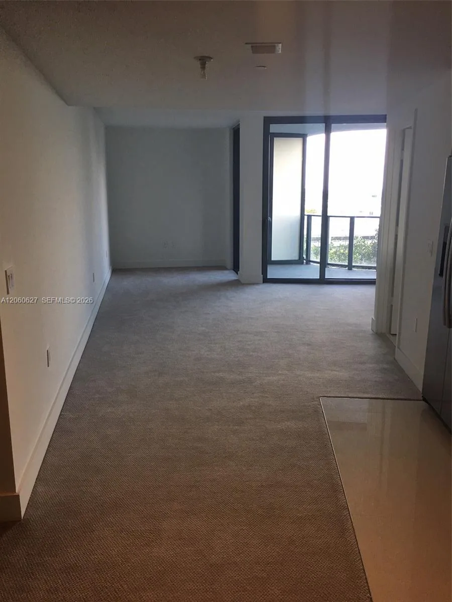 121 NE 34th St # 914, Miami, FL 33137 photo 5