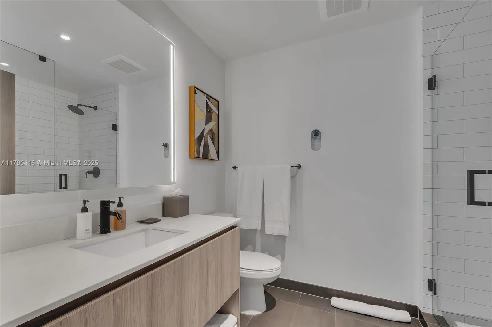 398 NE 5th St # 3901, Miami, FL 33132 photo 13