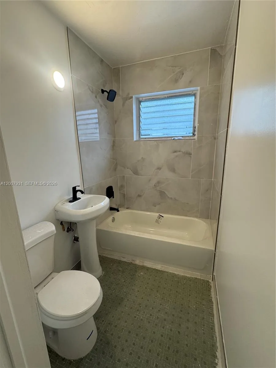7300 Harding Ave # 21, Miami Beach, FL 33141 photo 6