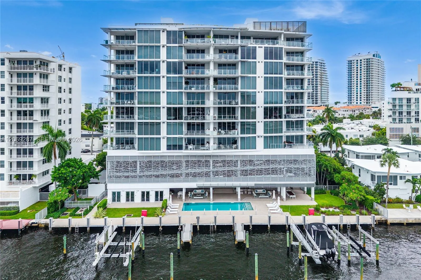 435 Bayshore Dr # 703, Fort Lauderdale, FL 33304