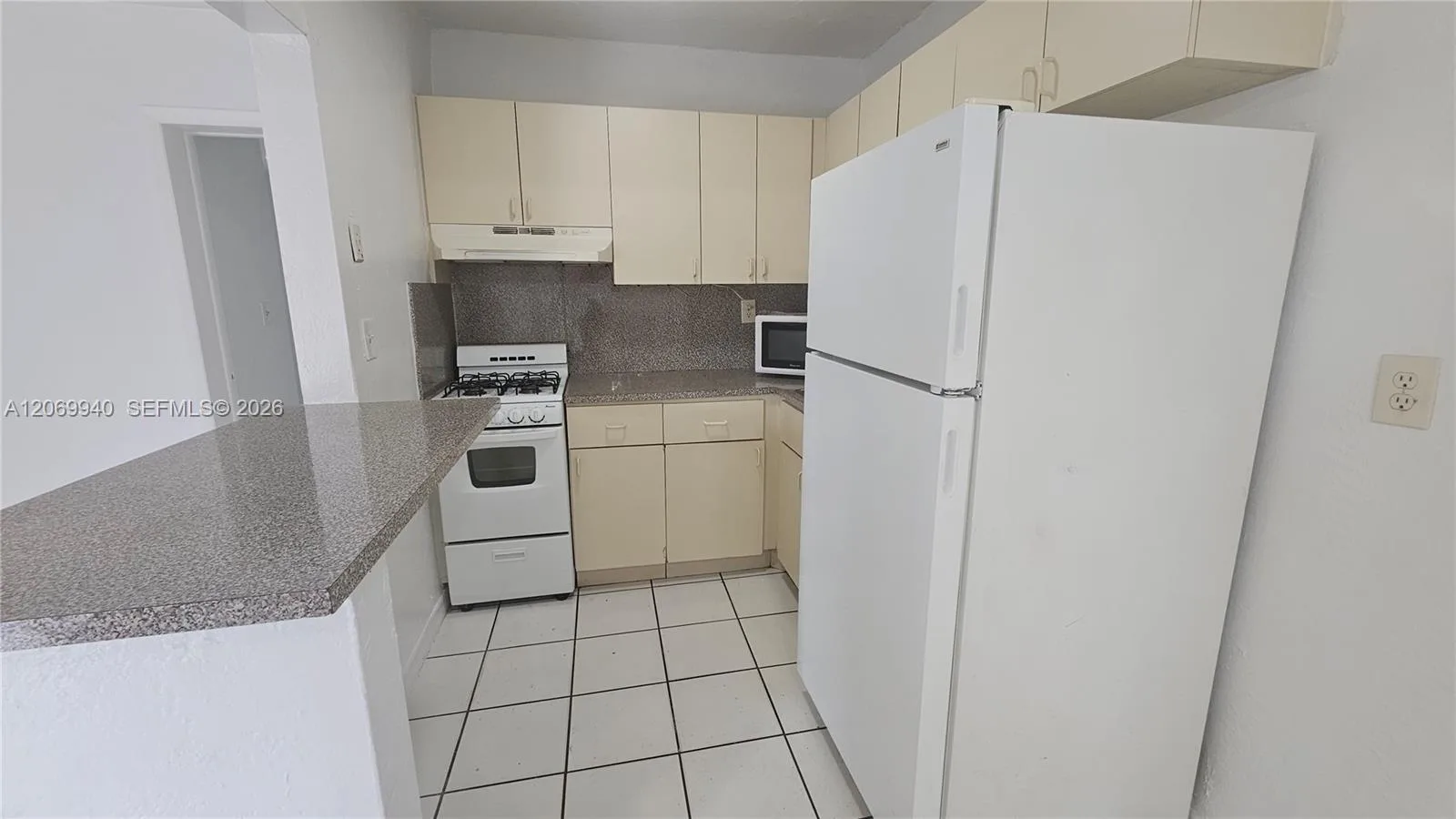 1230 W 54th St # 226A, Hialeah, FL 33012 photo 5