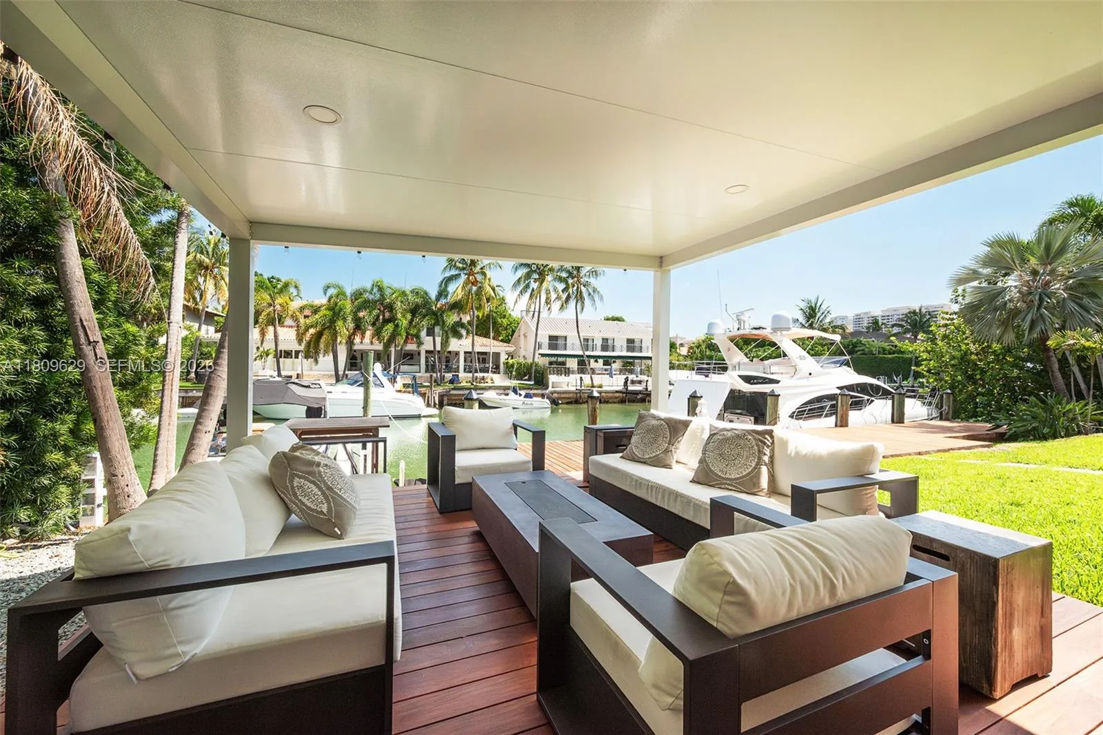 201 Knollwood Dr, Key Biscayne, FL 33149 photo 2