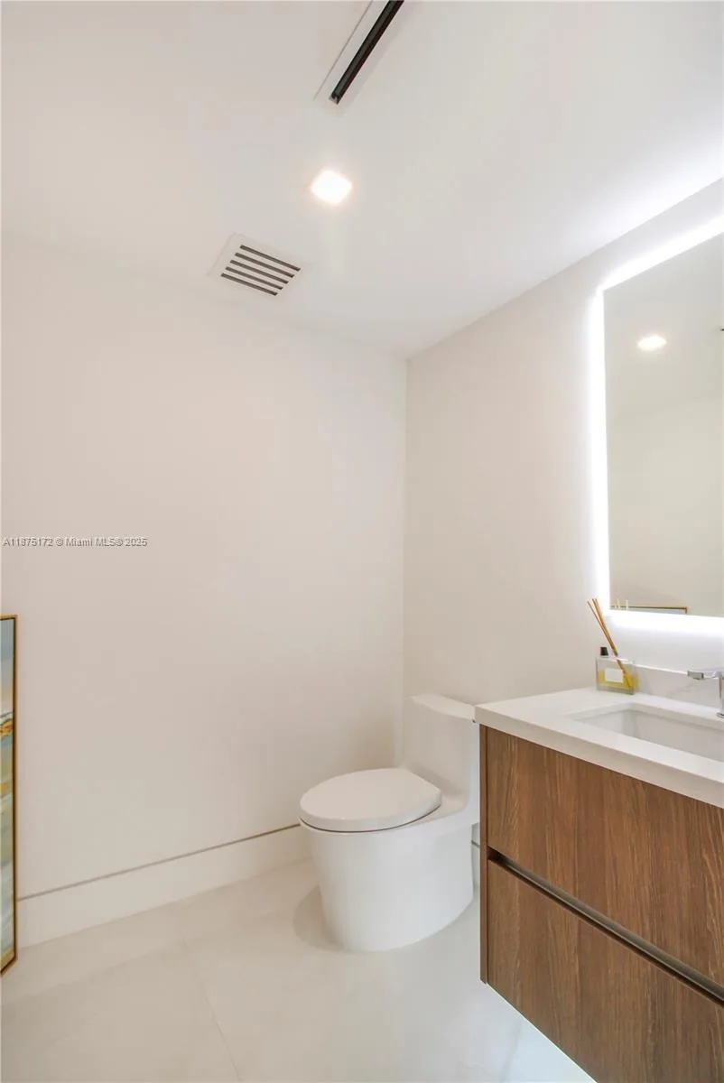 3301 NE 183rd St # 503, Aventura, FL 33160 photo 12