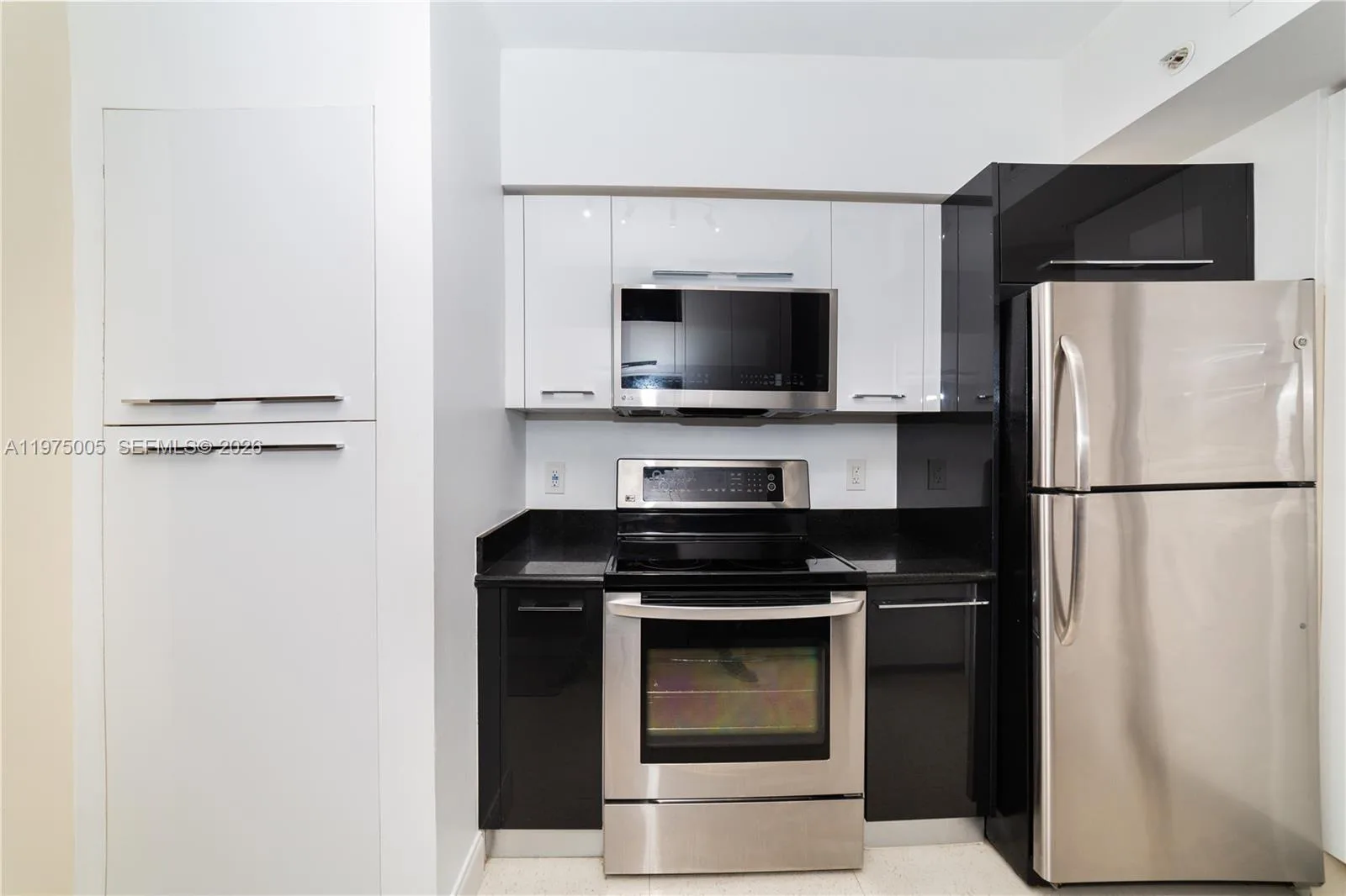 17100 N Bay Rd # 1815, Sunny Isles Beach, FL 33160 photo 12
