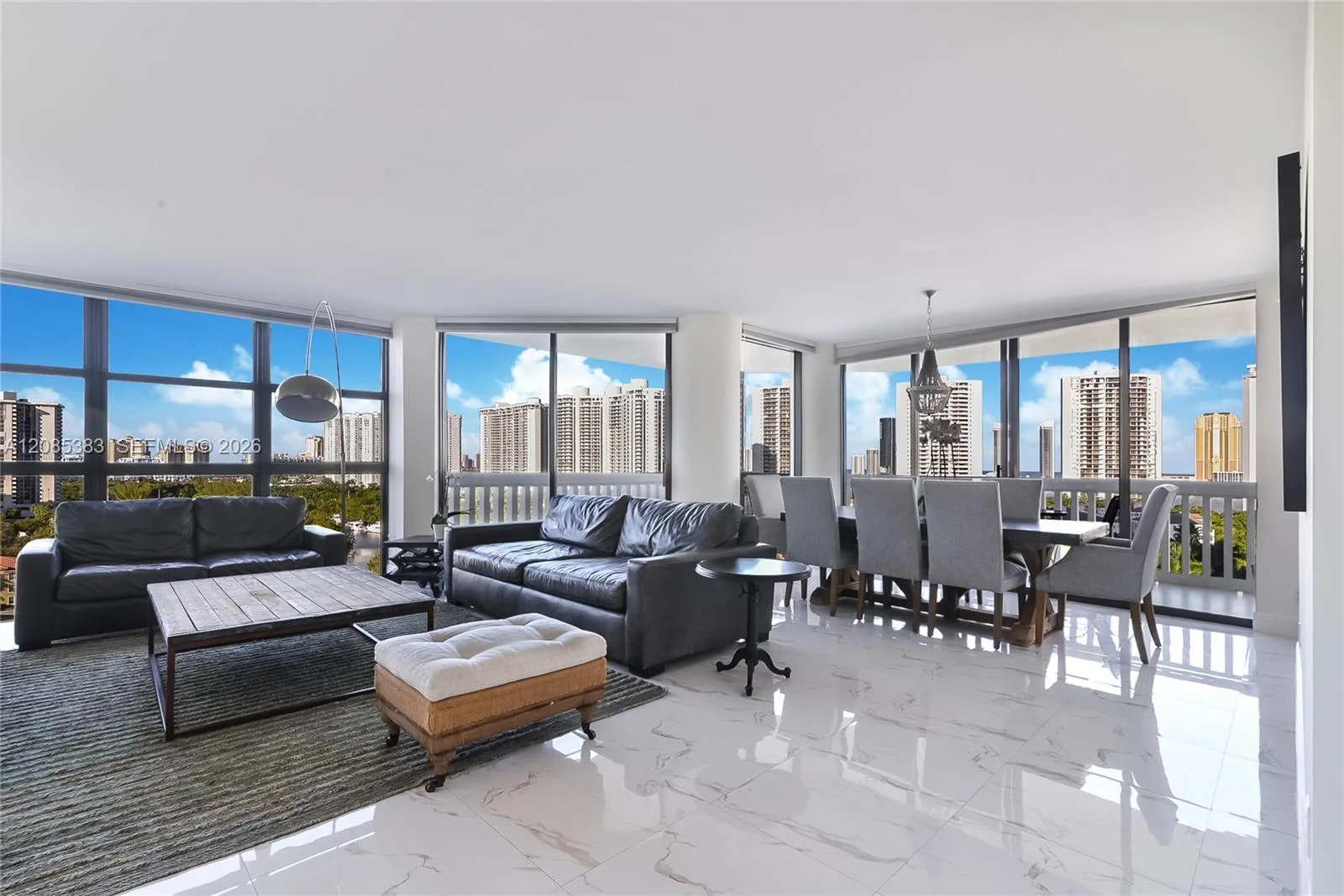 1000 W Island Blvd # 1404, Aventura, FL 33160