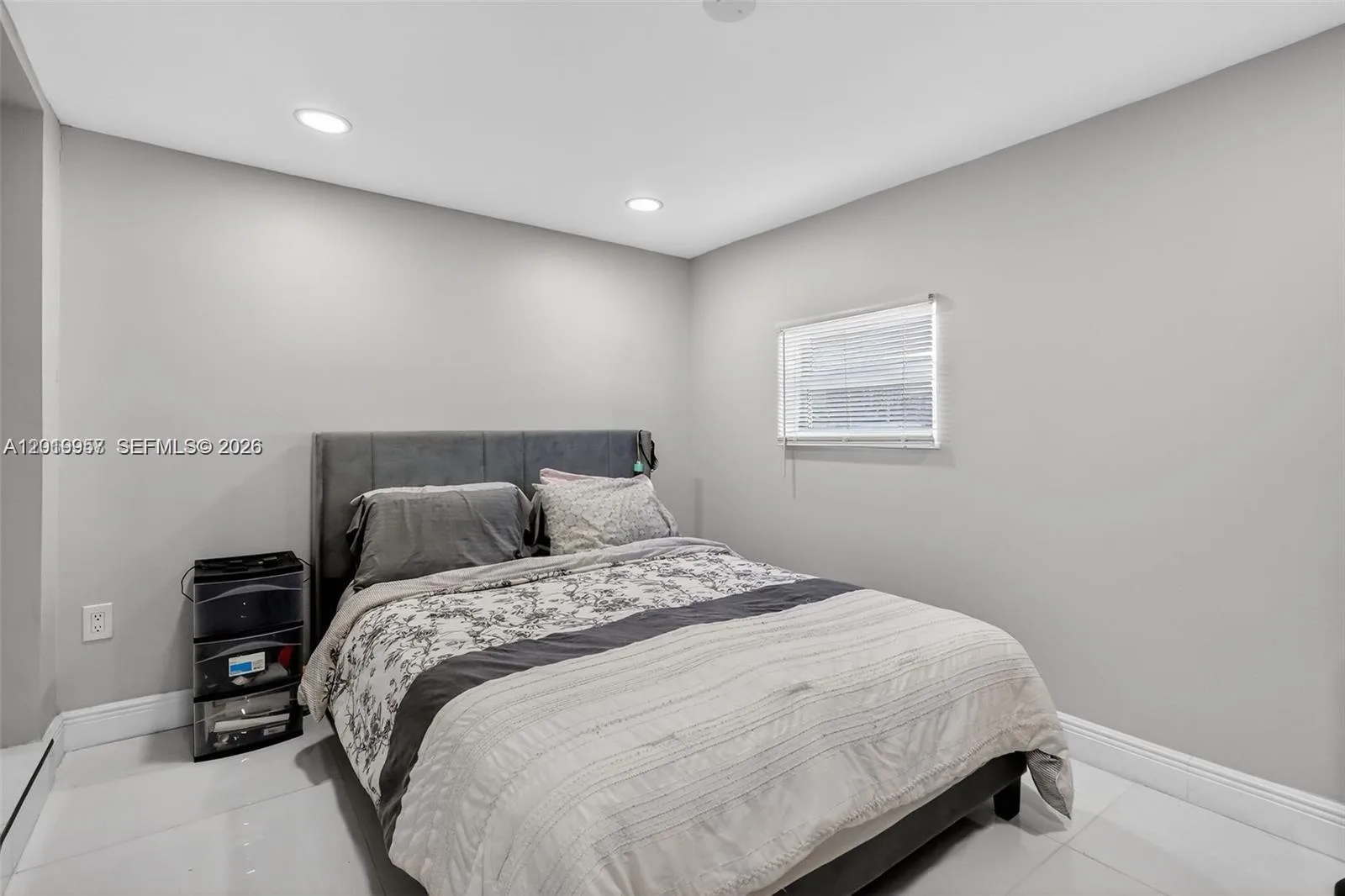 6791 Scott St, Hollywood, FL 33024 photo 8