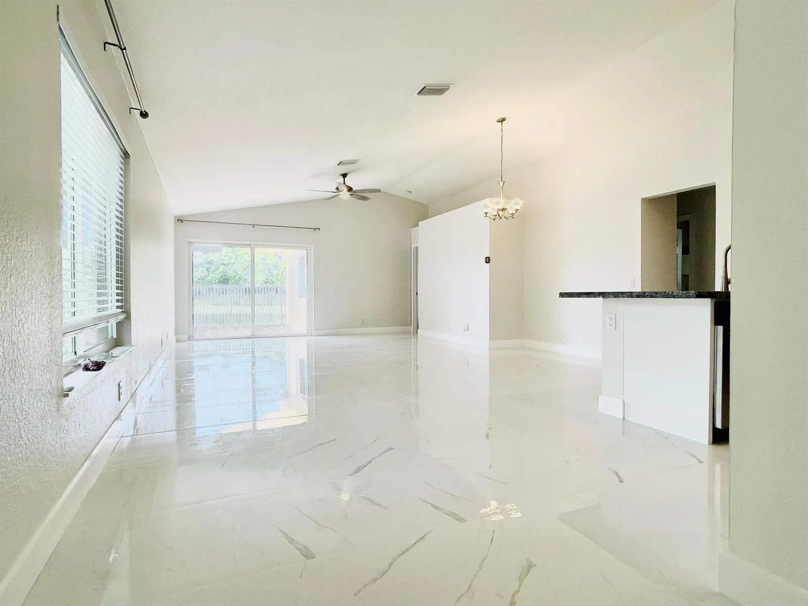 4354 Mahogany Ridge Drive, Weston, FL 33331 photo 8