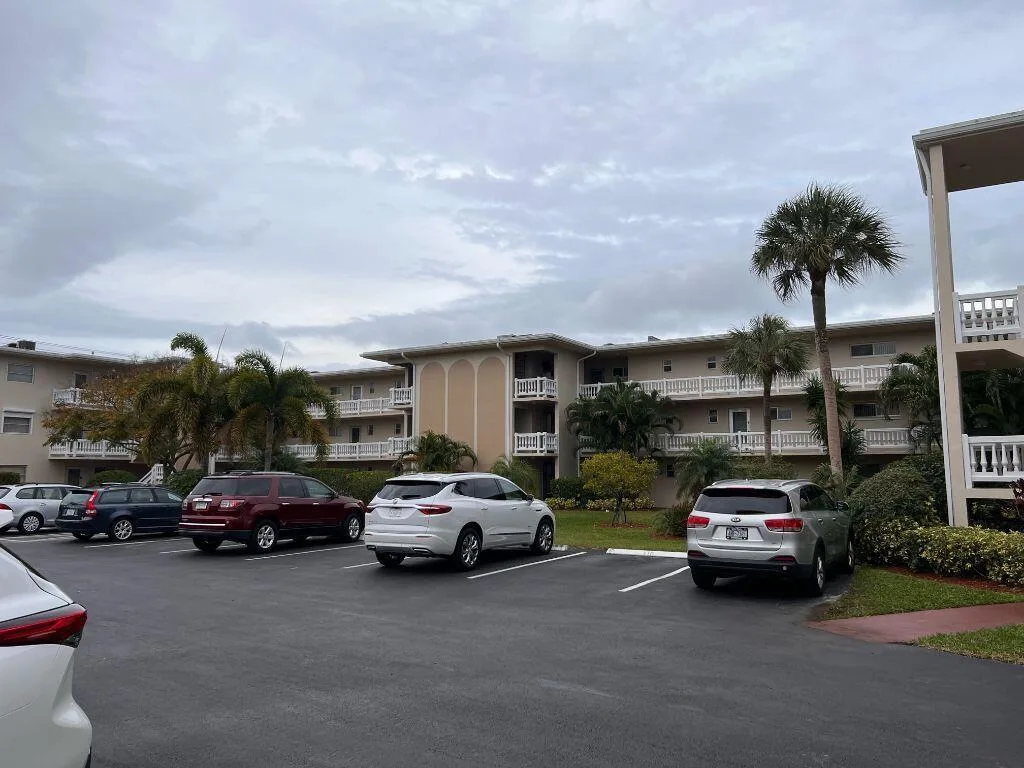 2811 S Garden Drive # 207, Lake Worth, FL 33461