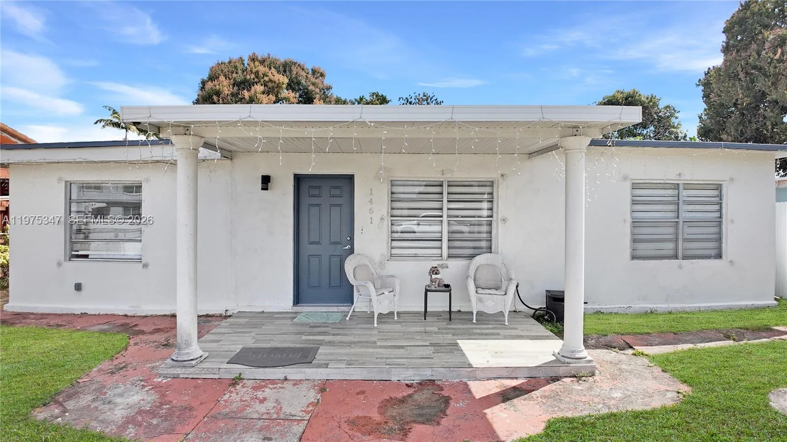1461 E 7th Ct, Hialeah, FL 33010 photo 2