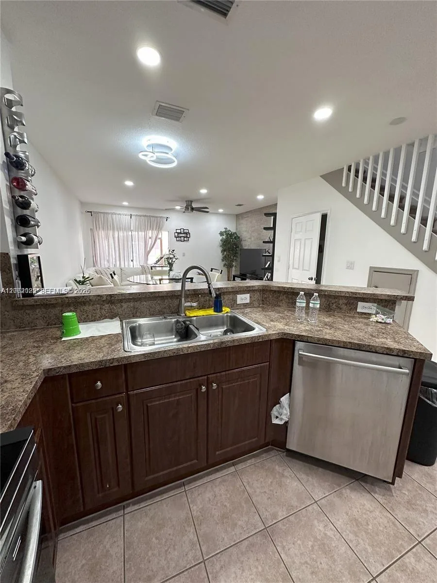 541 Princess Dr, Margate, FL 33068 photo 13