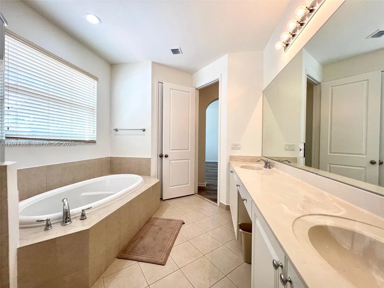 3280 NW 126th Ave, Sunrise, FL 33323 photo 13