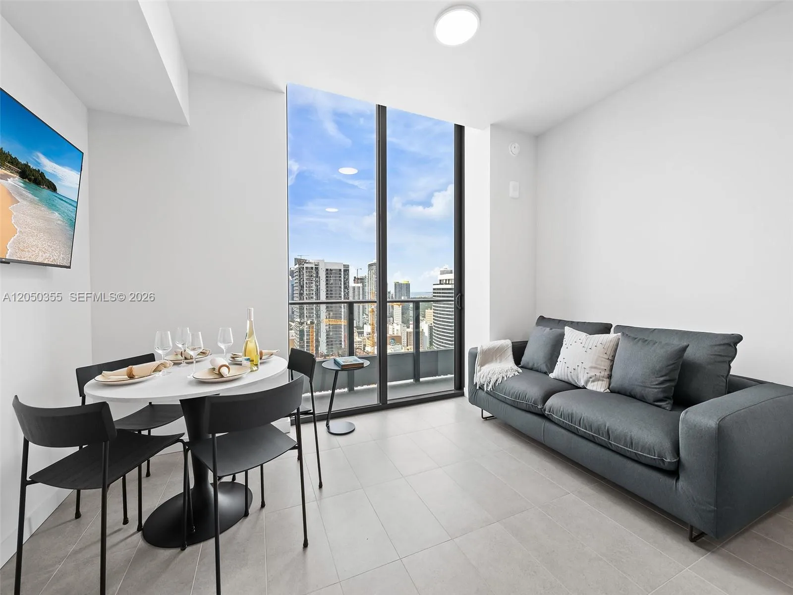 121 NE 5th St # 3704, Miami, FL 33132 photo 7