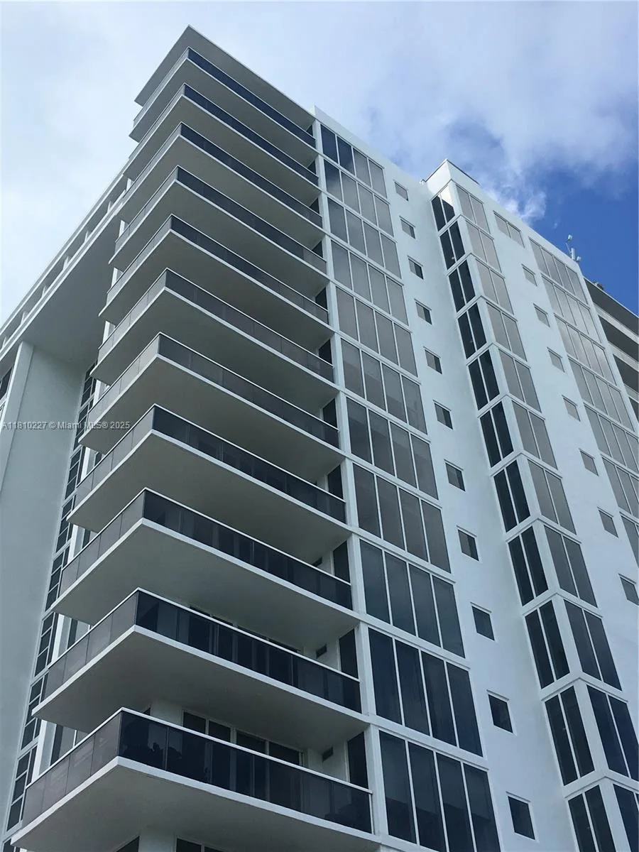10275 Collins Ave # 628, Bal Harbour, FL 33154