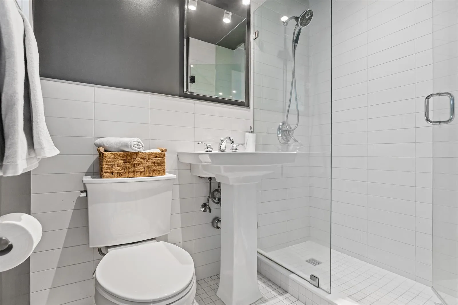 615 NE 10TH Avenue # 101B, Fort Lauderdale, FL 33304 photo 11