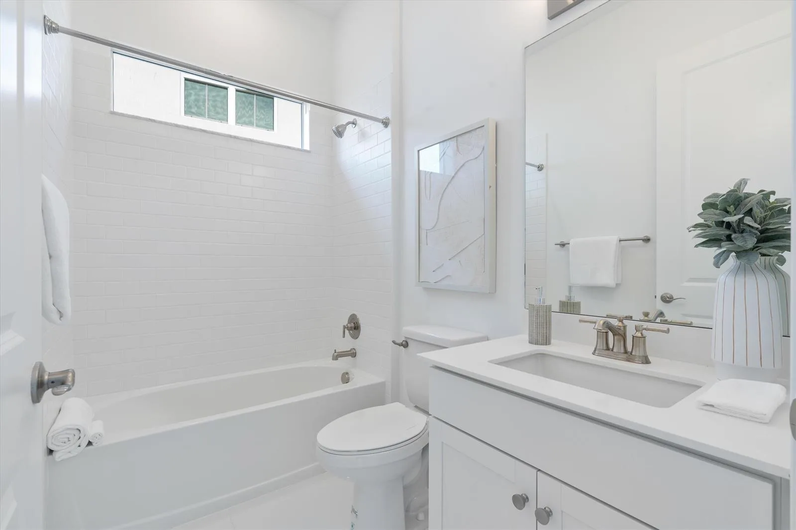 6763 SE Lost Pine Drive, Stuart, FL 34997 photo 4
