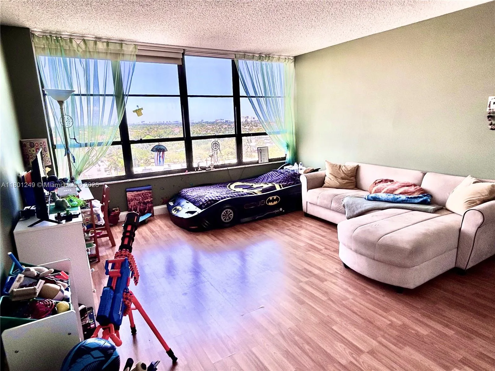 600 Three Islands Blvd # 905, Hallandale Beach, FL 33009 photo 8