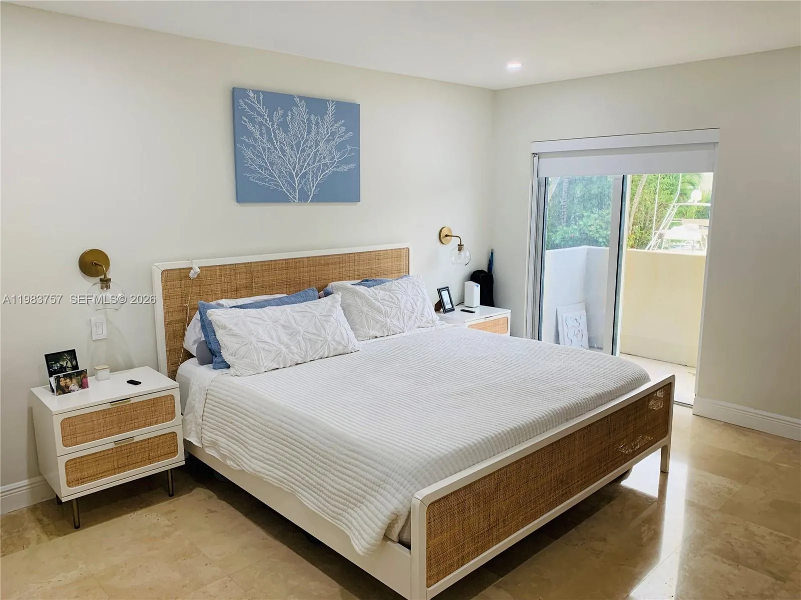 6815 Edgewater Dr # 105, Coral Gables, FL 33133 photo 9