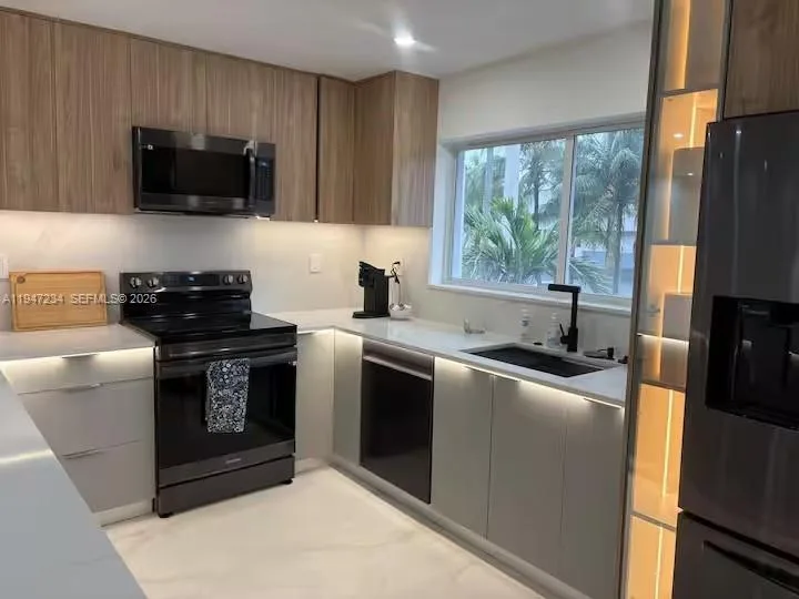 3822 NE 171st St # 3822, North Miami Beach, FL 33160 photo 13