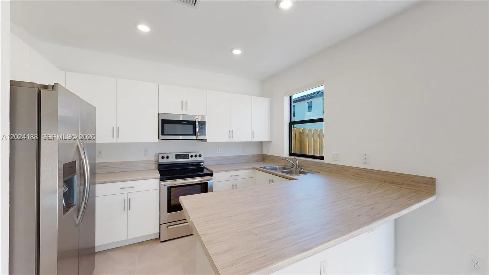 11815 SW 246 TER, Homestead, FL 33032 photo 3