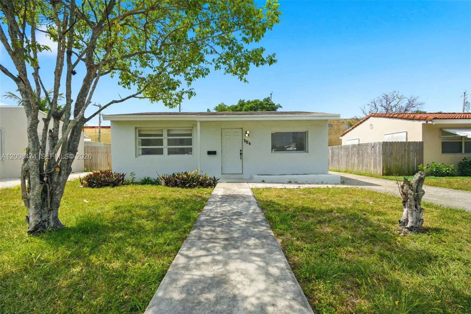2124 Taylor St, Hollywood, FL 33020