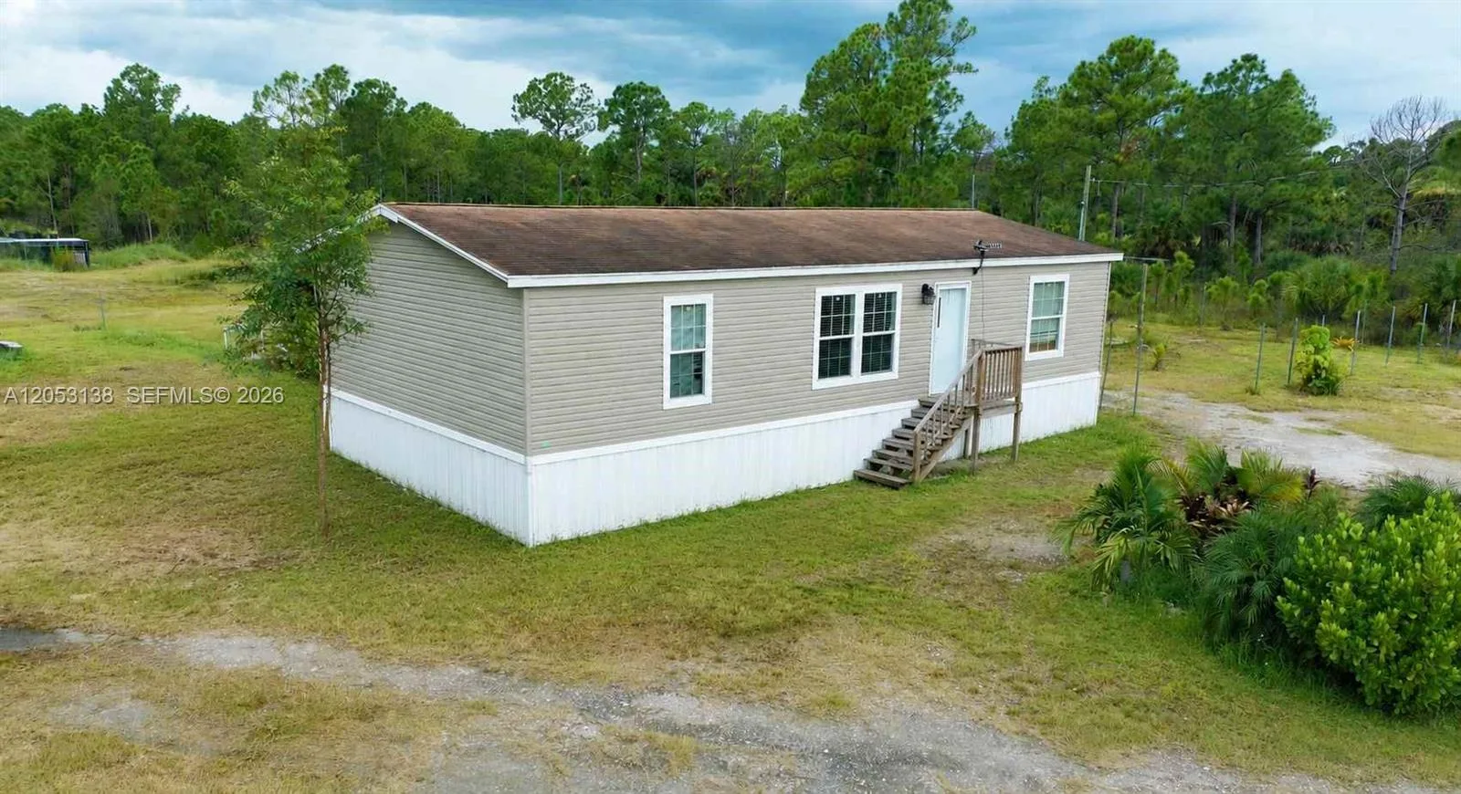 612 Hunting Club, Clewiston, FL 33440