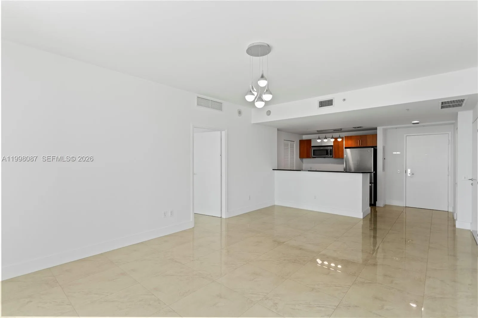 300 S Biscayne Blvd # T-2414, Miami, FL 33131 photo 13