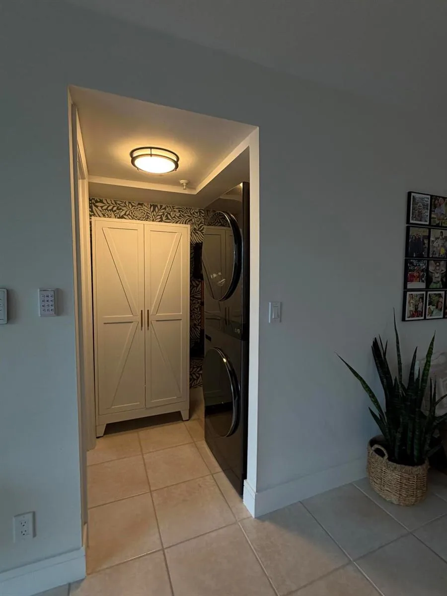 20 Royal Palm Way # 505, Boca Raton, FL 33432 photo 9