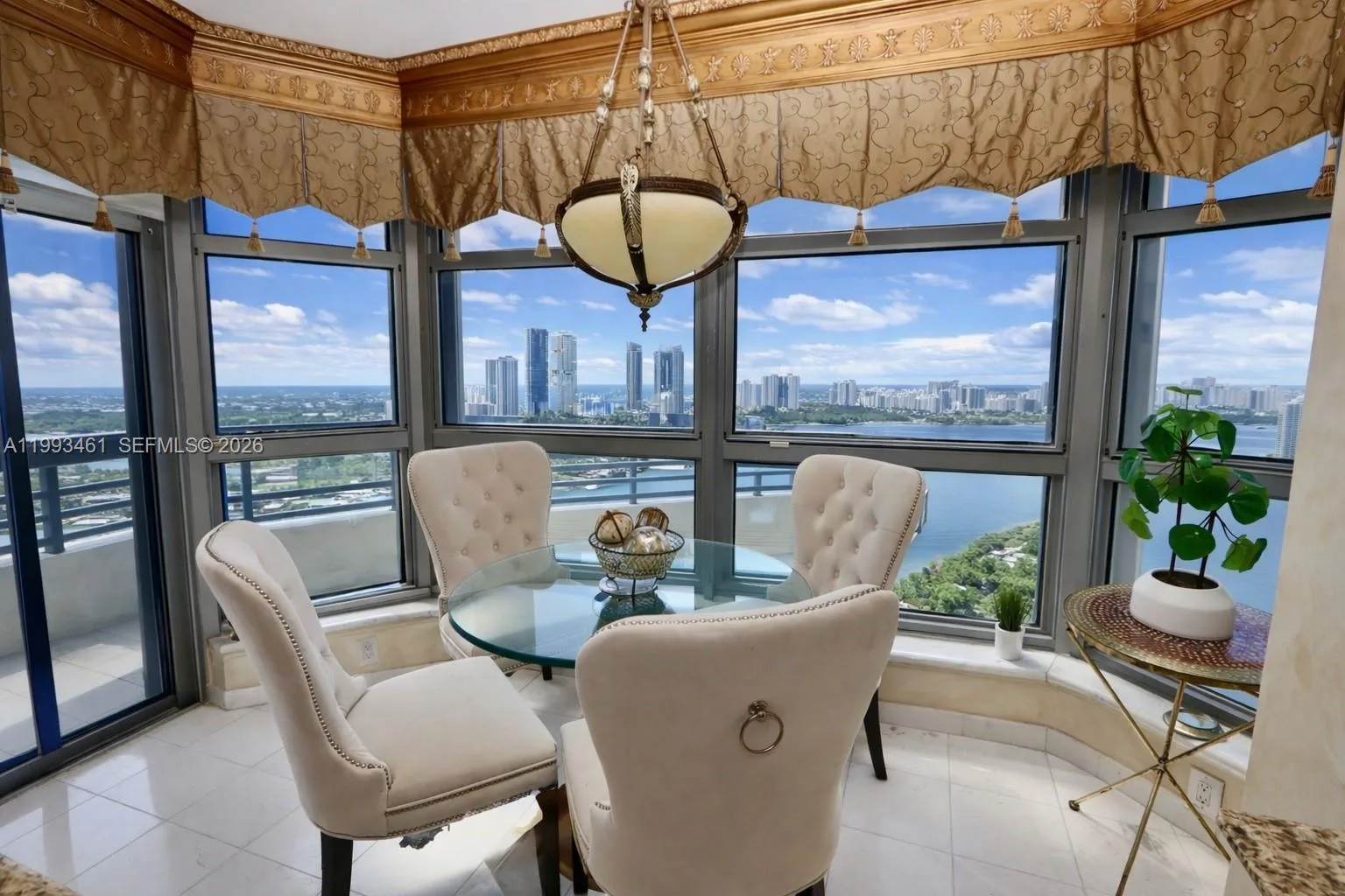 3530 Mystic Pointe Dr # 2915, Aventura, FL 33180 photo 2