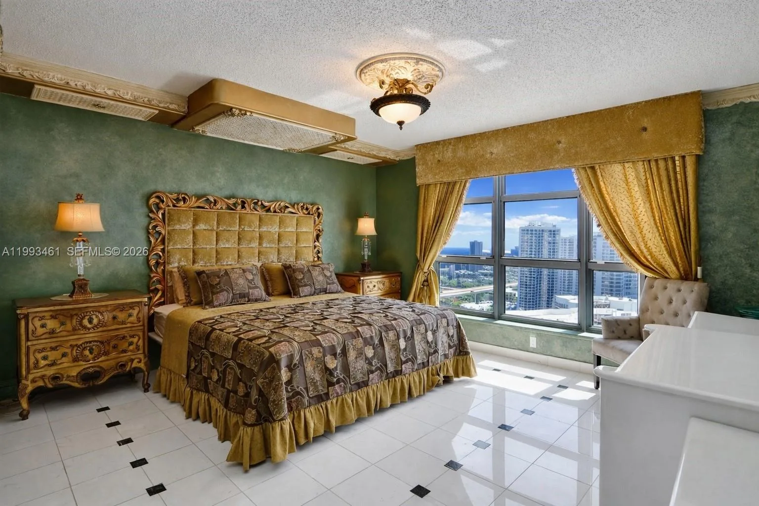 3530 Mystic Pointe Dr # 2915, Aventura, FL 33180 photo 9