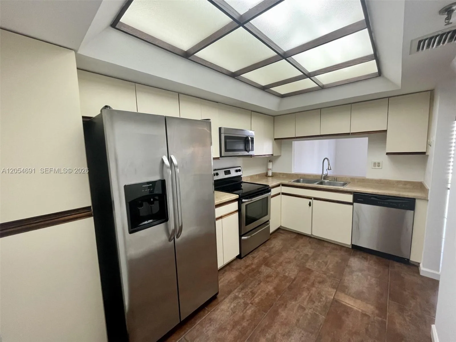 520 Brickell Key Dr # A1512, Miami, FL 33131 photo 3