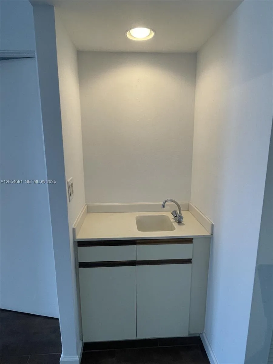 520 Brickell Key Dr # A1512, Miami, FL 33131 photo 5