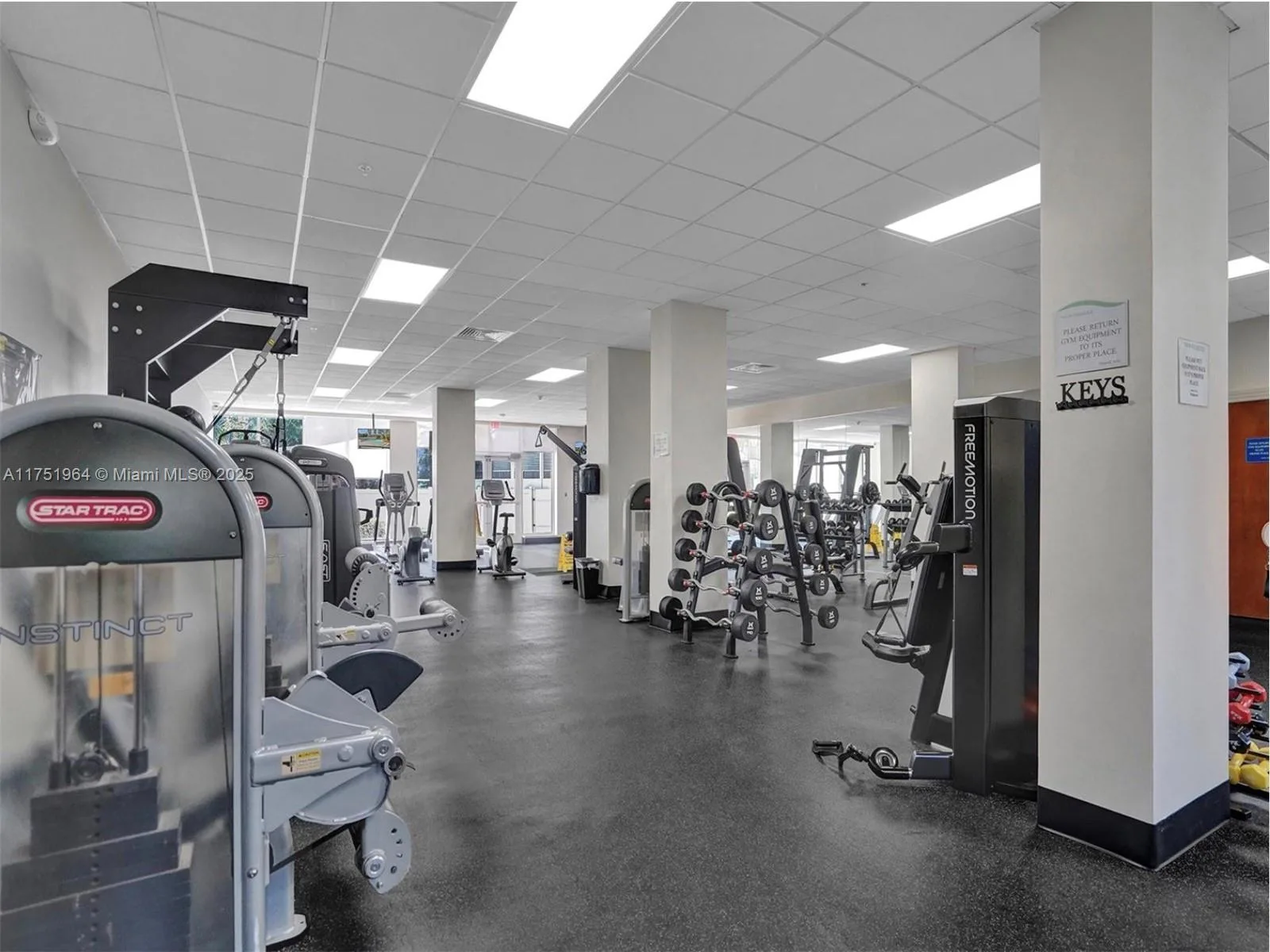 3001 S Ocean Dr # 1001, Hollywood, FL 33019 photo 9