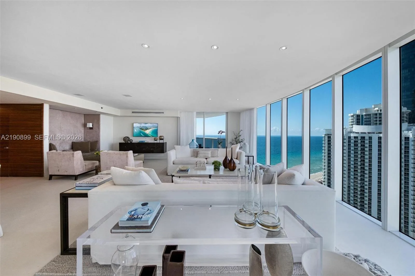 18911 Collins Ave # 2705, Sunny Isles Beach, FL 33160