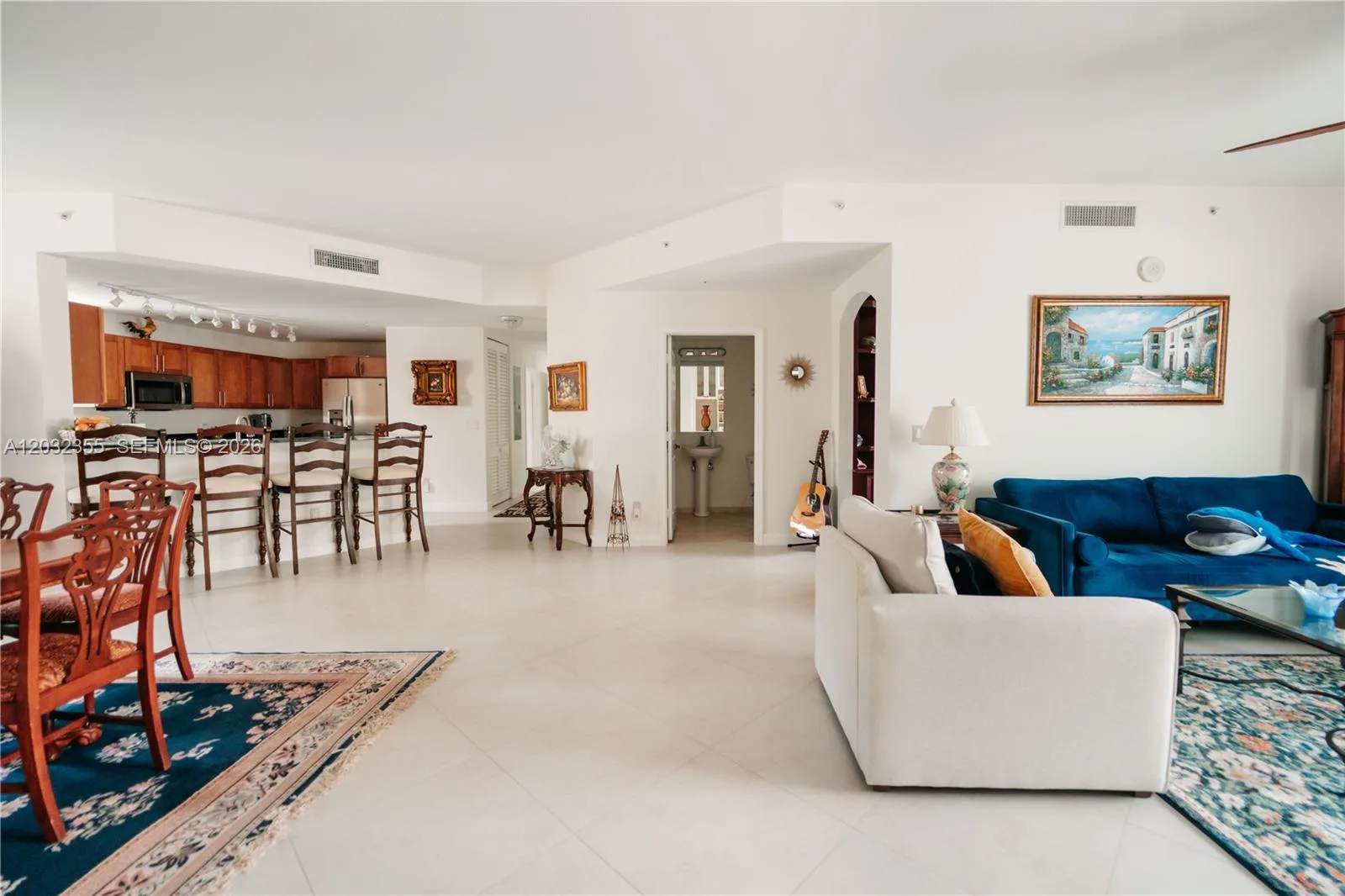8390 SW 72nd Ave # 707, Miami, FL 33143