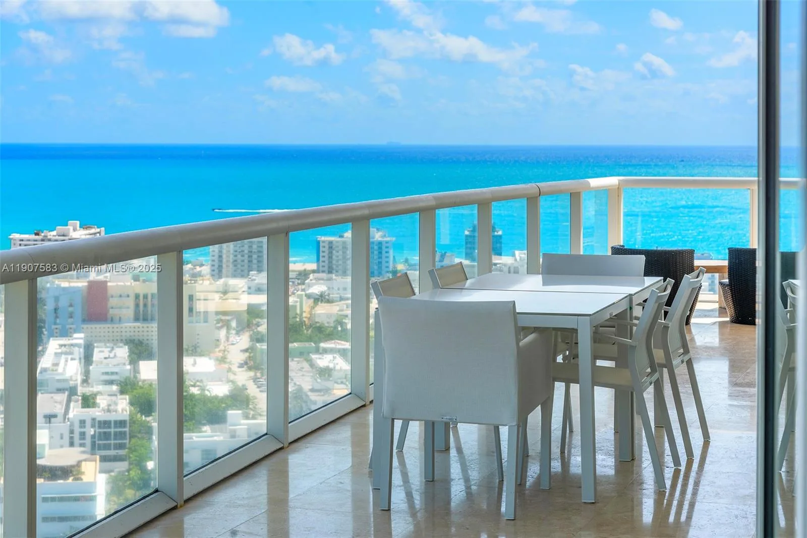 450 Alton Rd # 3010, Miami Beach, FL 33139